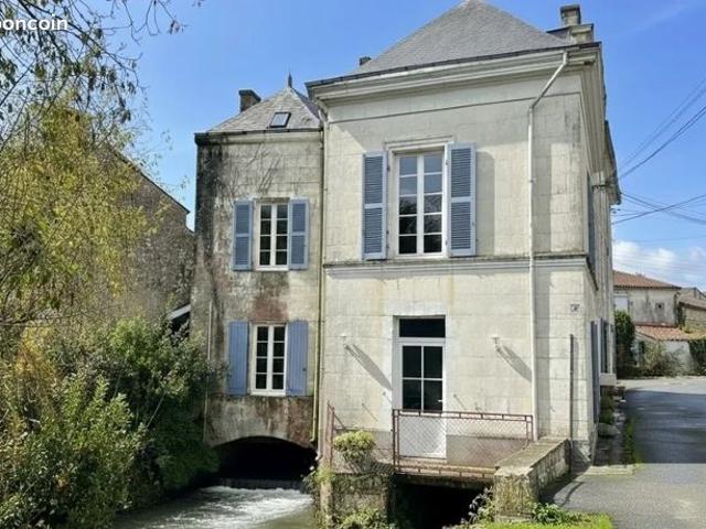 Maison 5 pièces 244 m²