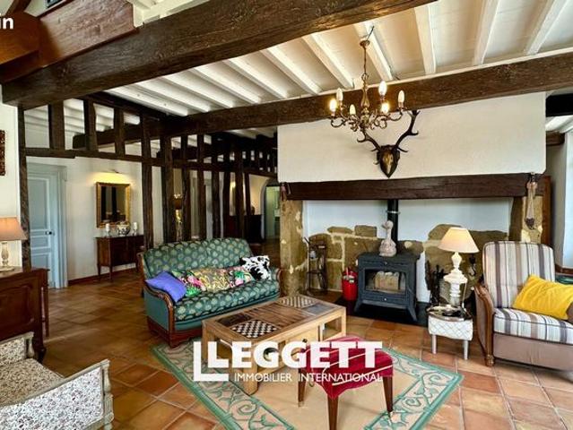 Maison 5 pièces 249 m²