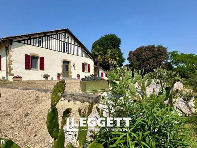 Maison 5 pièces 249 m²