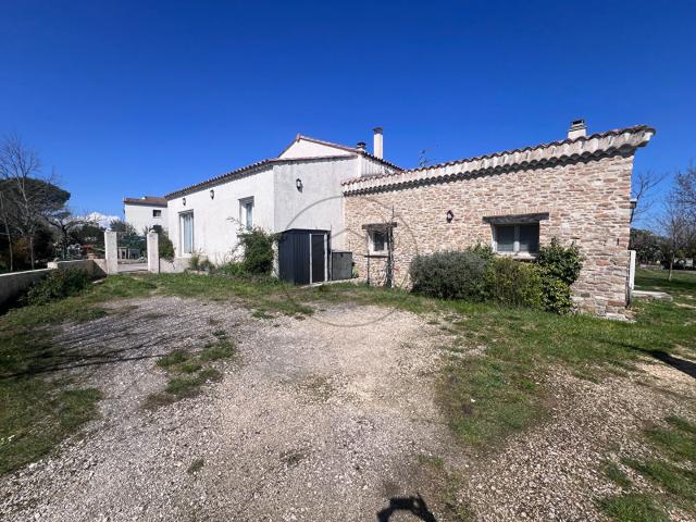Maison 5 pièces 240 m²