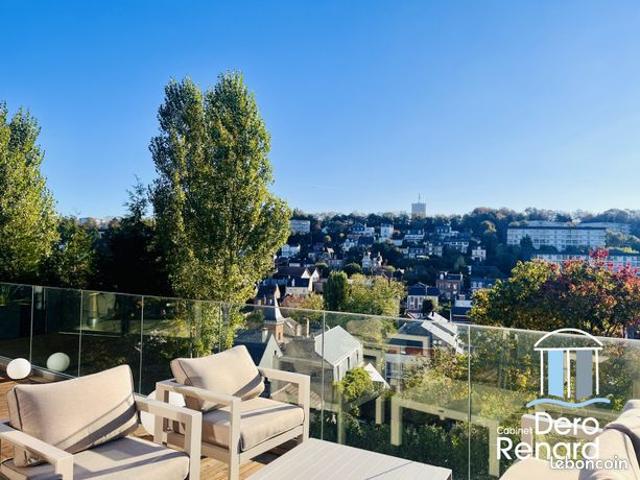 Maison 5 pièces 240 m²