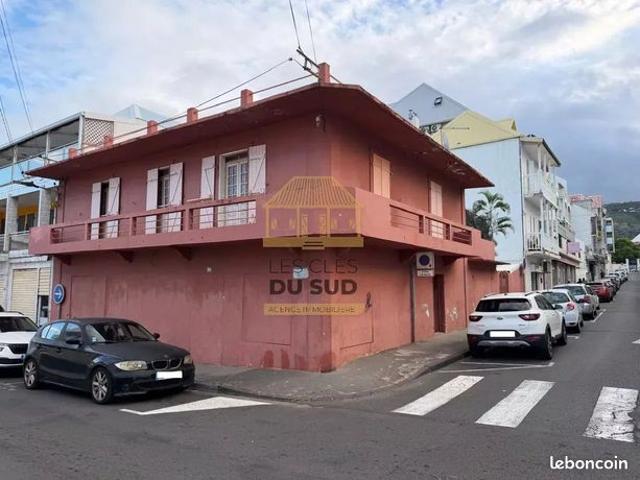 Maison 5 pièces 240 m²