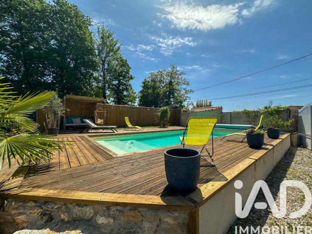 Maison 5 pièces 240 m²