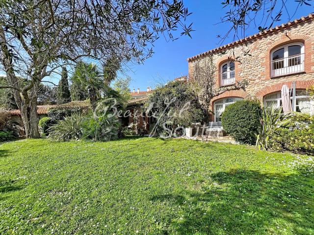 Maison 5 pièces 240 m²
