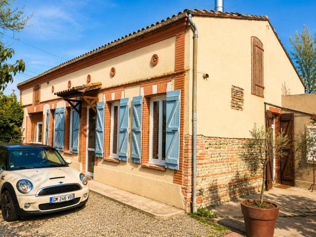 Maison 5 pièces 240 m²