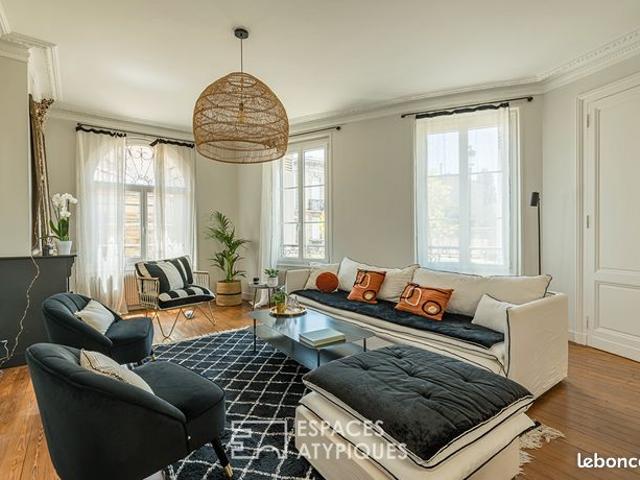 Maison 5 pièces 241 m²