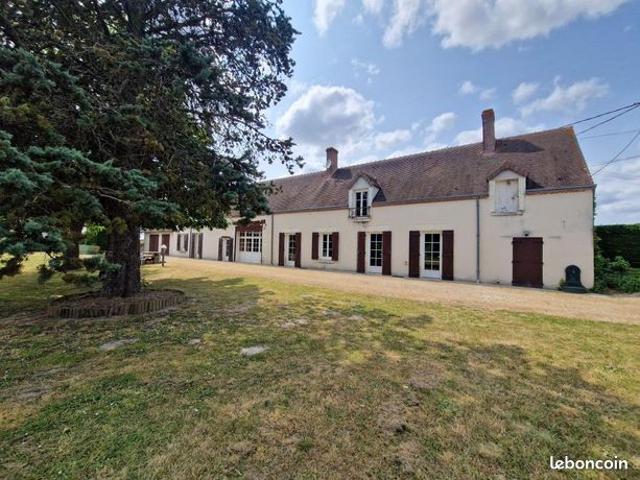 Maison 5 pièces 242 m²