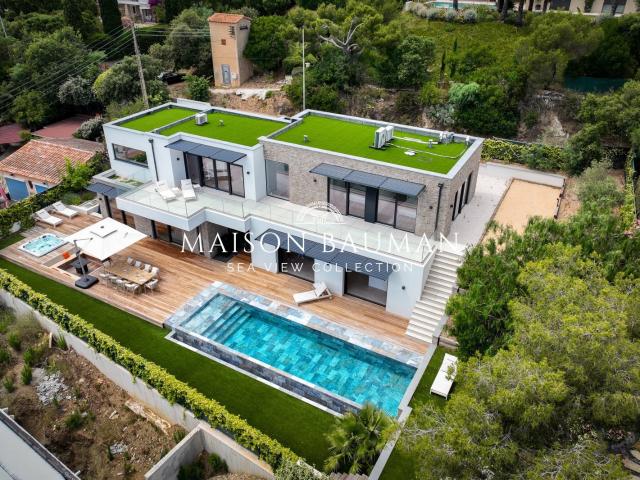 Maison 5 pièces 243 m²
