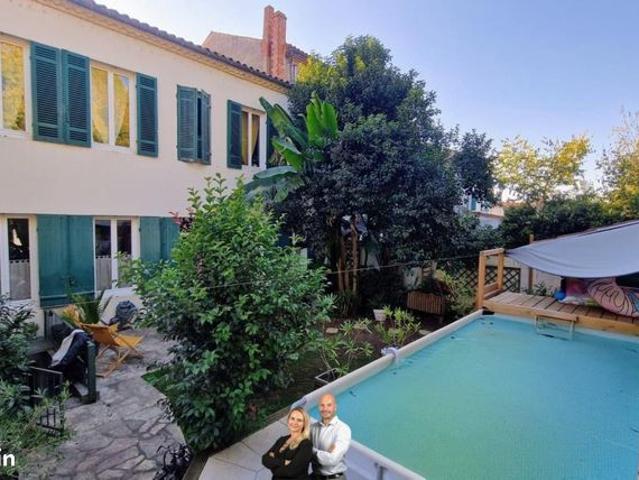 Maison 5 pièces 254 m²