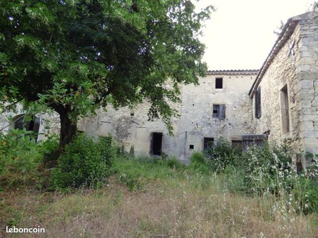 Maison 5 pièces 250 m²