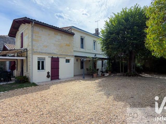 Maison 7 pièces 250 m²