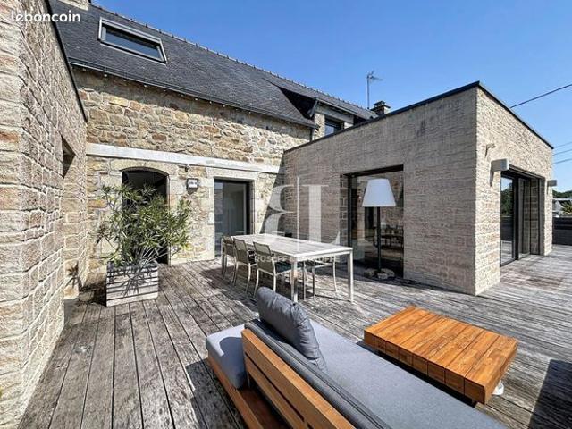 Maison 5 pièces 250 m²