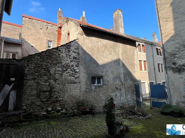 Maison 5 pièces 250 m²