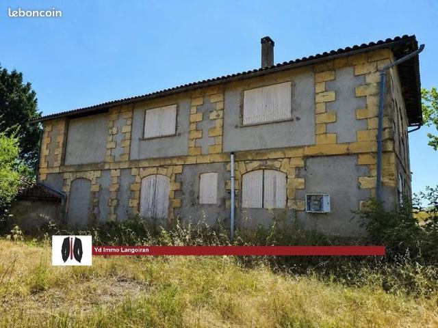 Maison 5 pièces 250 m²