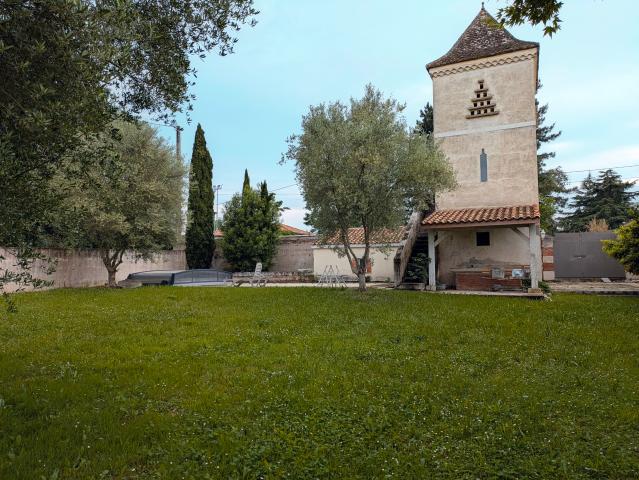 Maison 5 pièces 250 m²
