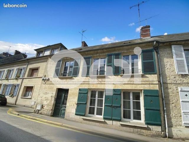 Maison 5 pièces 250 m²