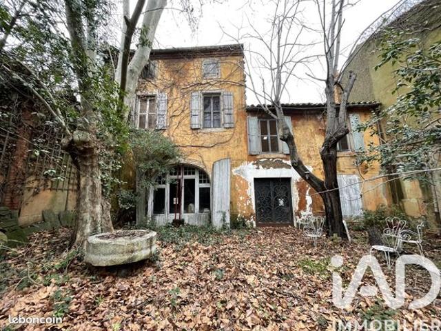 Maison 5 pièces 250 m²