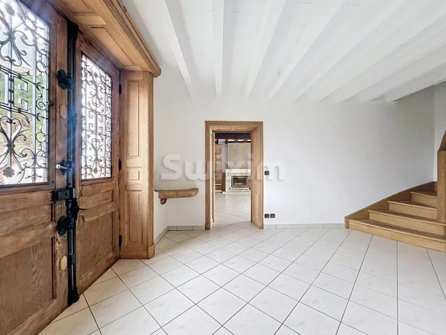 Maison 5 pièces 250 m²