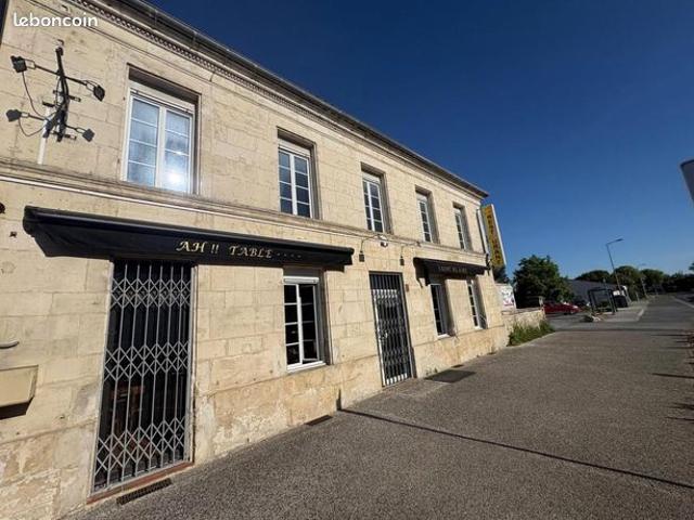 Maison 5 pièces 250 m²