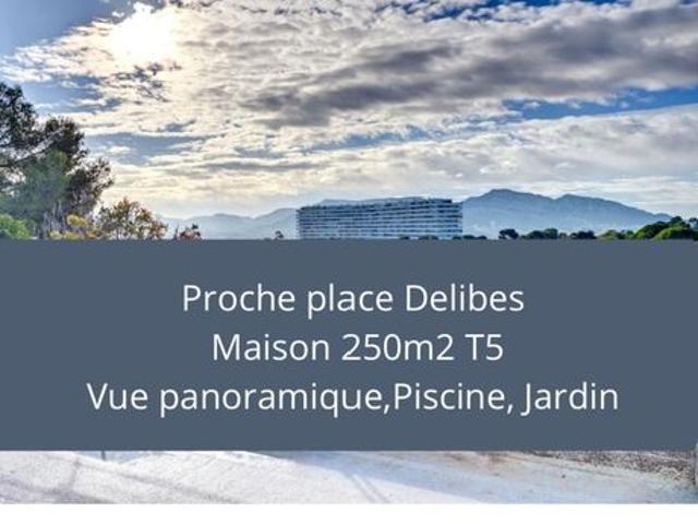 Maison 5 pièces 250 m²