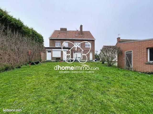 Maison 5 pièces 250 m²