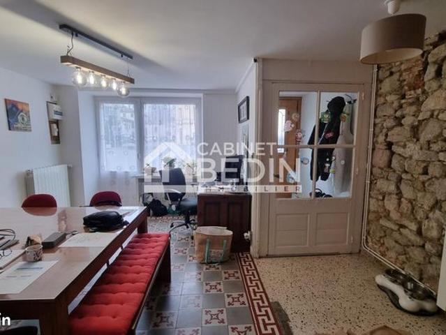 Maison 5 pièces 251 m²
