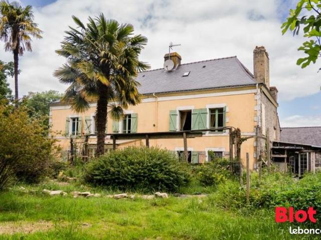 Maison 5 pièces 253 m²