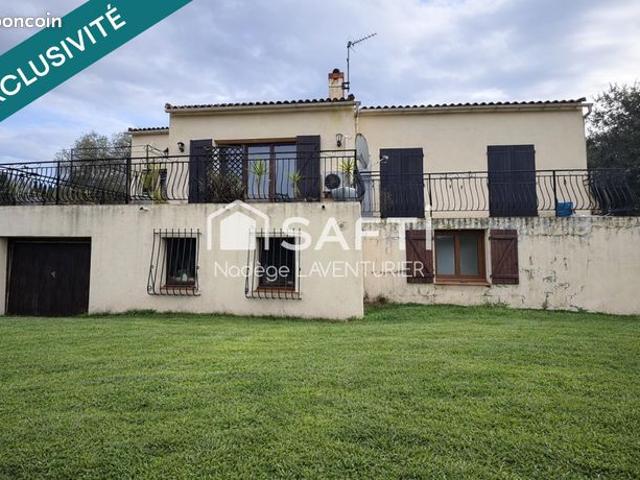 Maison 5 pièces 264 m²
