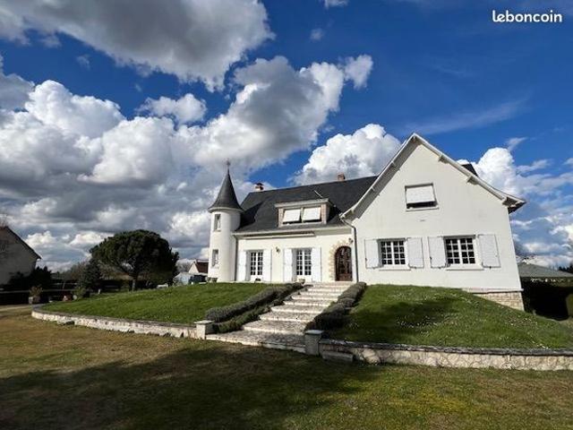 Maison 7 pièces 265 m²