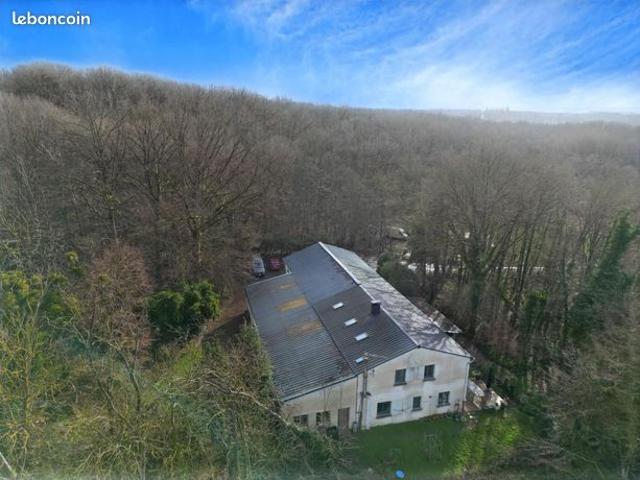 Maison 5 pièces 265 m²