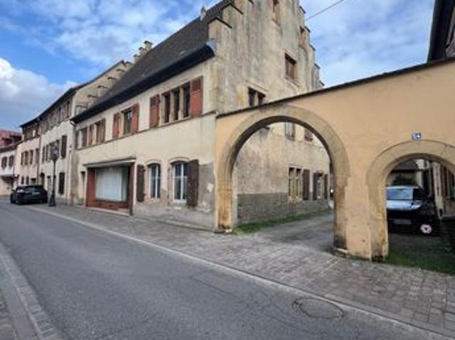 Maison 5 pièces 260 m²