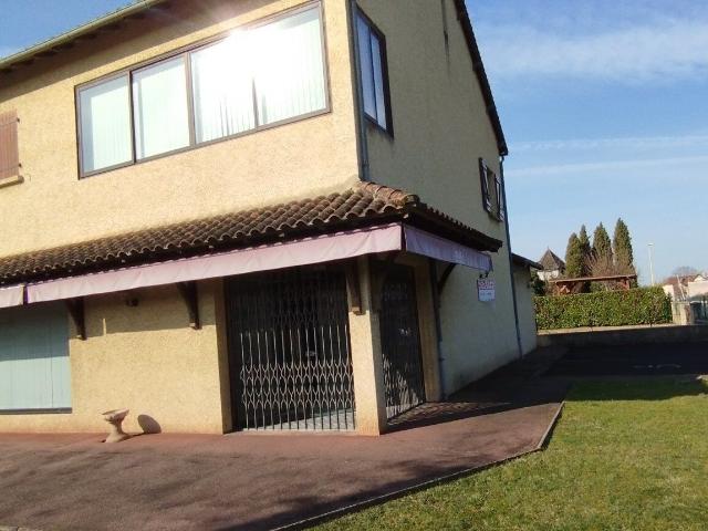 Maison 5 pièces 260 m²
