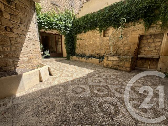 Maison 5 pièces 262 m²