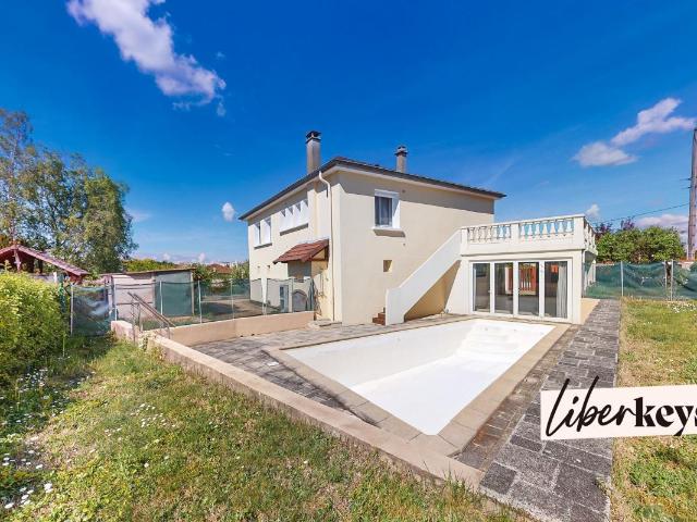 Maison 5 pièces 278 m²