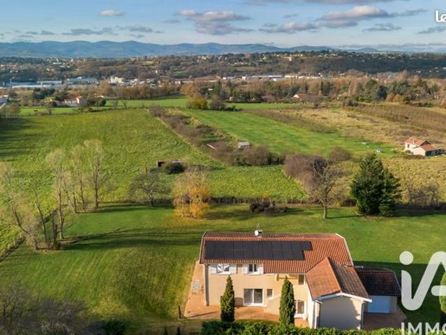 Maison 5 pièces 270 m²
