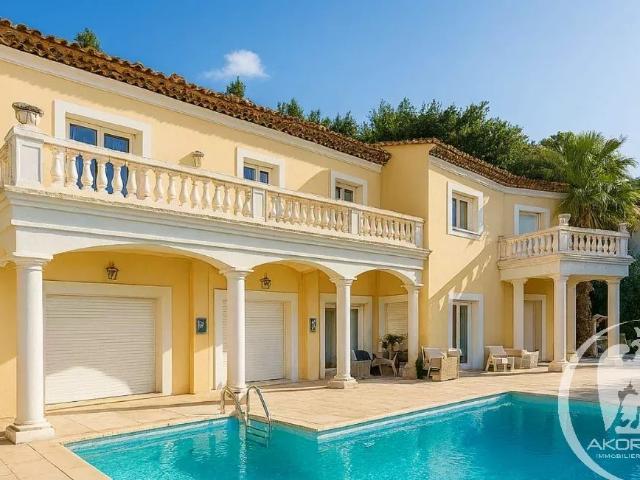 Maison 5 pièces 285 m²