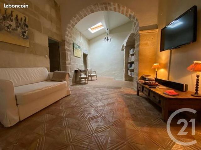 Maison 5 pièces 298 m²