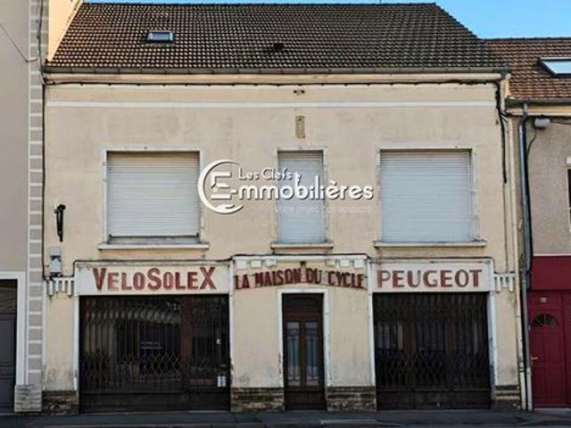 Maison 5 pièces 292 m²