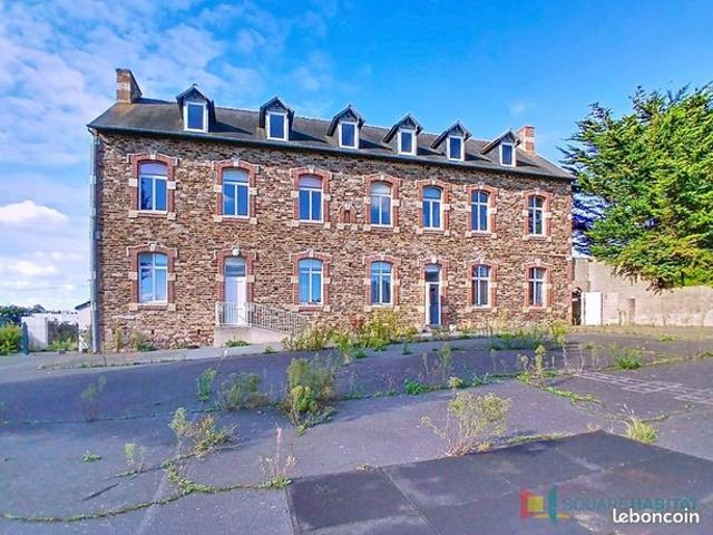 Maison 5 pièces 307 m²