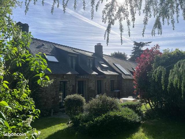 Maison 5 pièces 300 m²