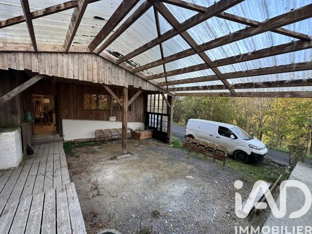 Maison 5 pièces 300 m²
