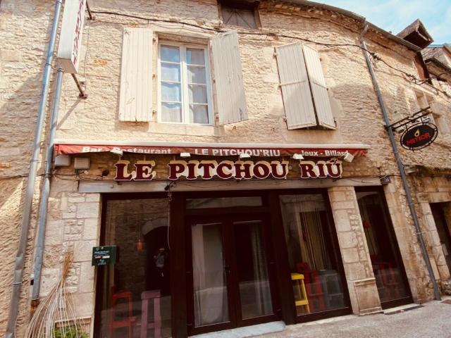 Maison 5 pièces 315 m²