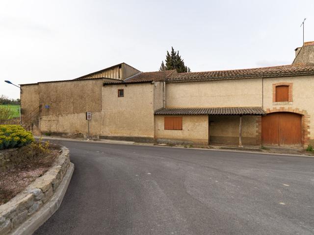 Maison 5 pièces 330 m²