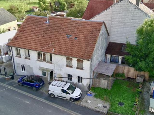 Maison 5 pièces 342 m²