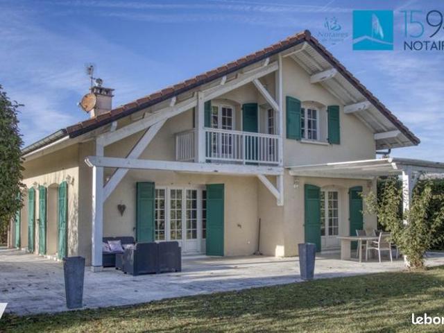 Maison 5 pièces 350 m²