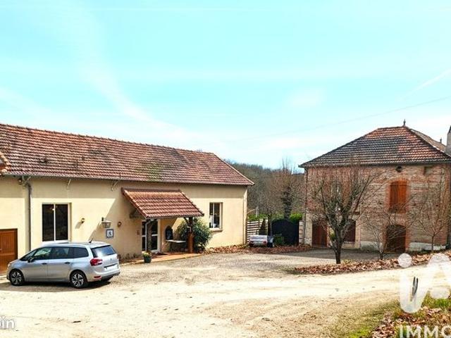 Maison 5 pièces 370 m²