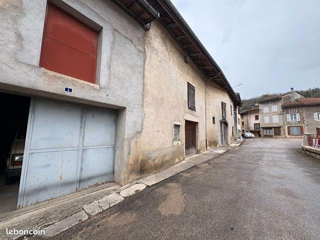Maison 5 pièces 370 m²