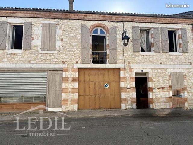 Maison 5 pièces 380 m²