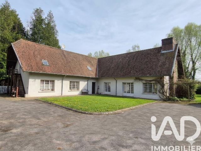 Maison 7 pièces 392 m²