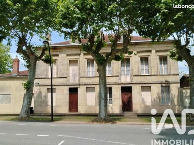 Maison 5 pièces 400 m²